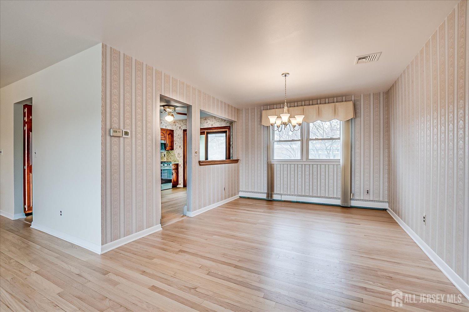 17 Hallo Street, Edison, New Jersey image 10