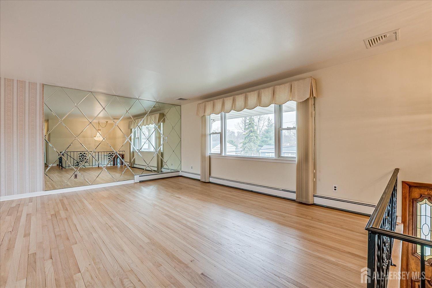 17 Hallo Street, Edison, New Jersey image 6