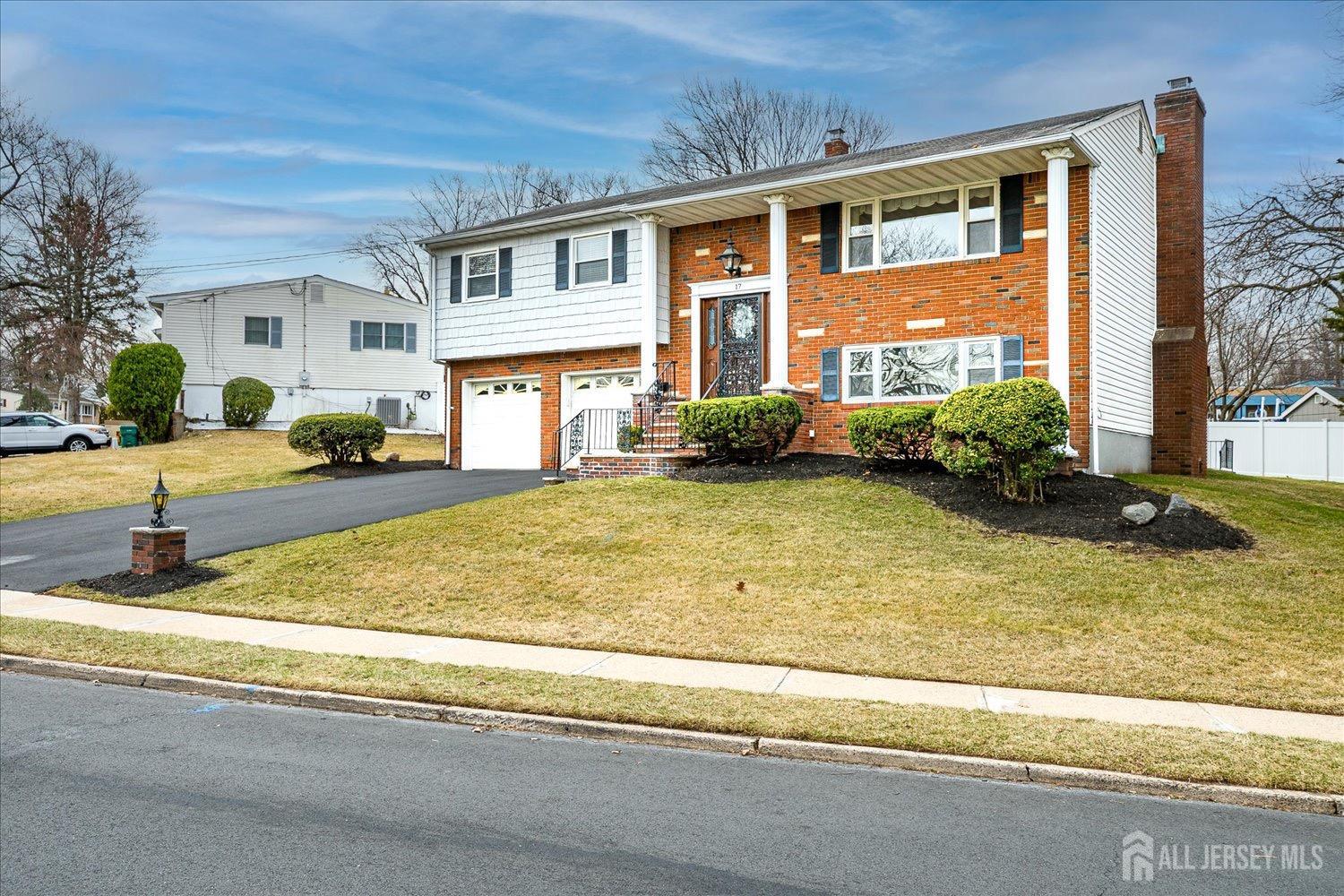 17 Hallo Street, Edison, New Jersey image 3