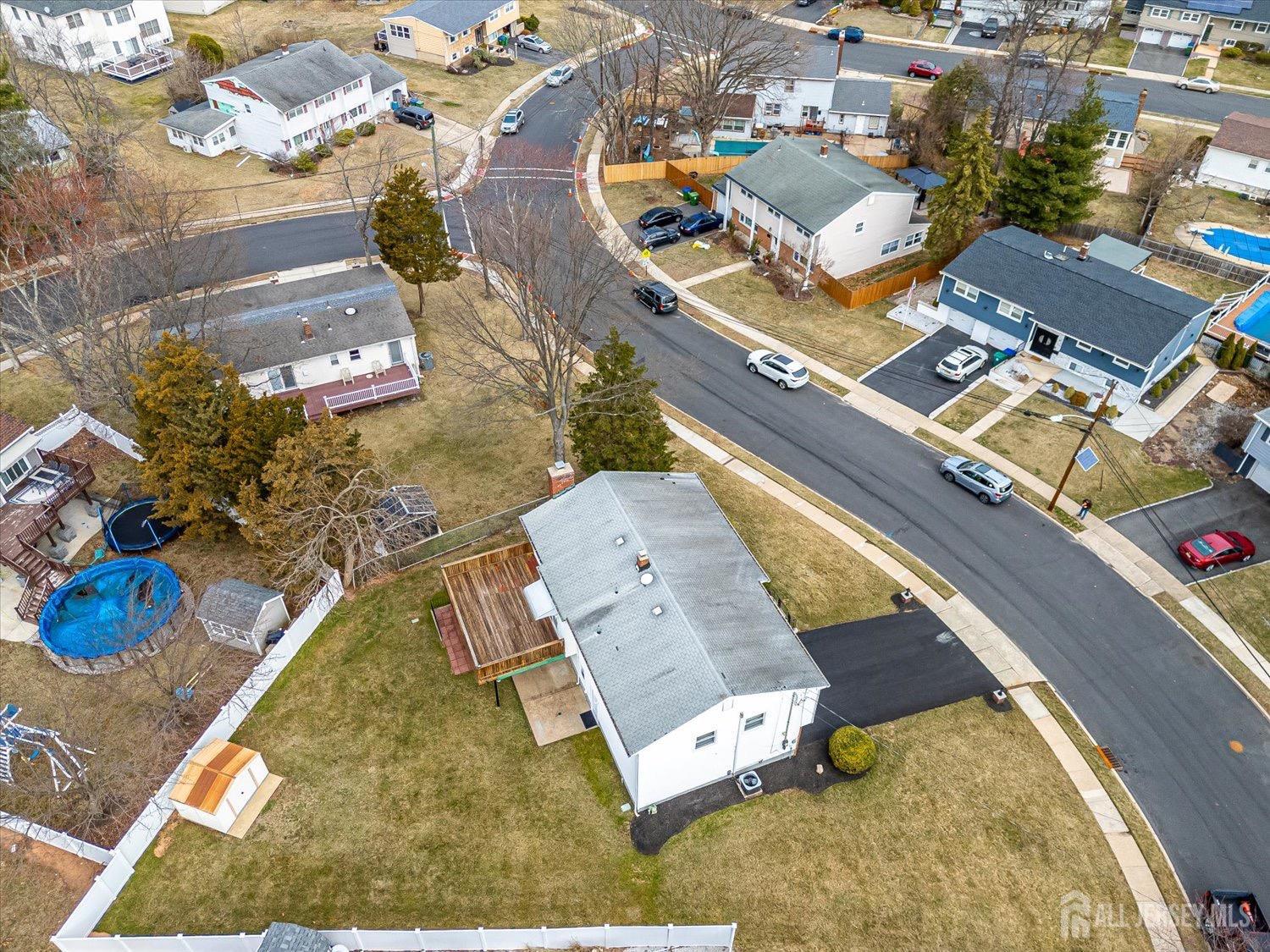 17 Hallo Street, Edison, New Jersey image 38