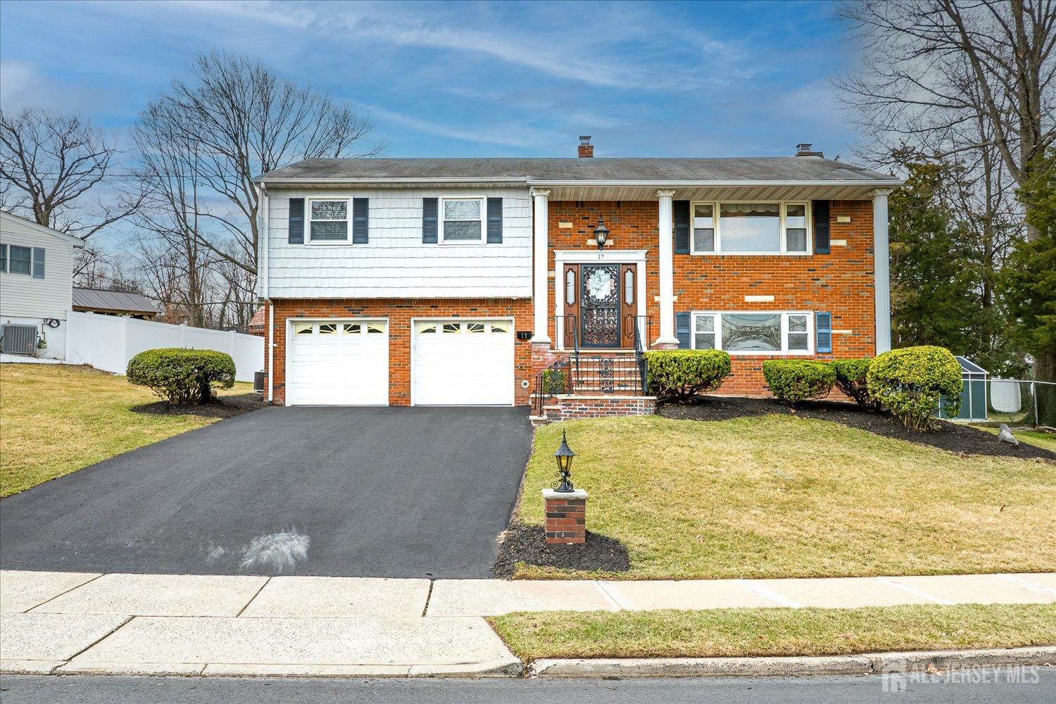 17 Hallo Street, Edison, New Jersey image 1