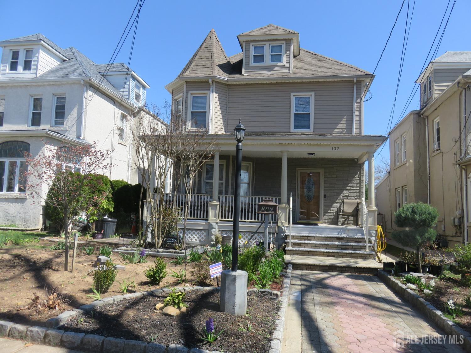 132 Kearny Avenue, Perth Amboy, New Jersey image 1