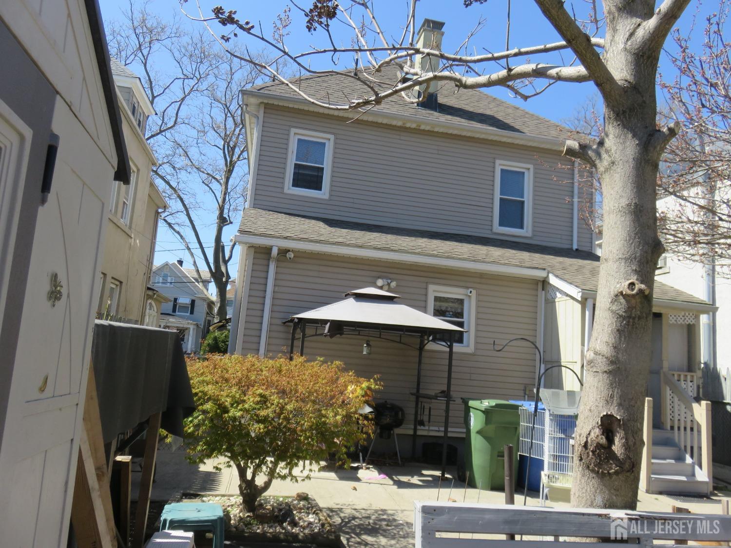 132 Kearny Avenue, Perth Amboy, New Jersey image 7