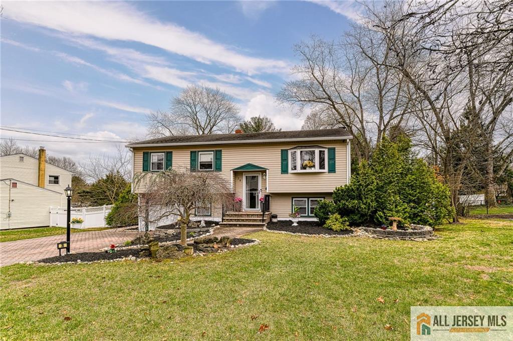 38 Frost Avenue, East Brunswick, New Jersey image 2