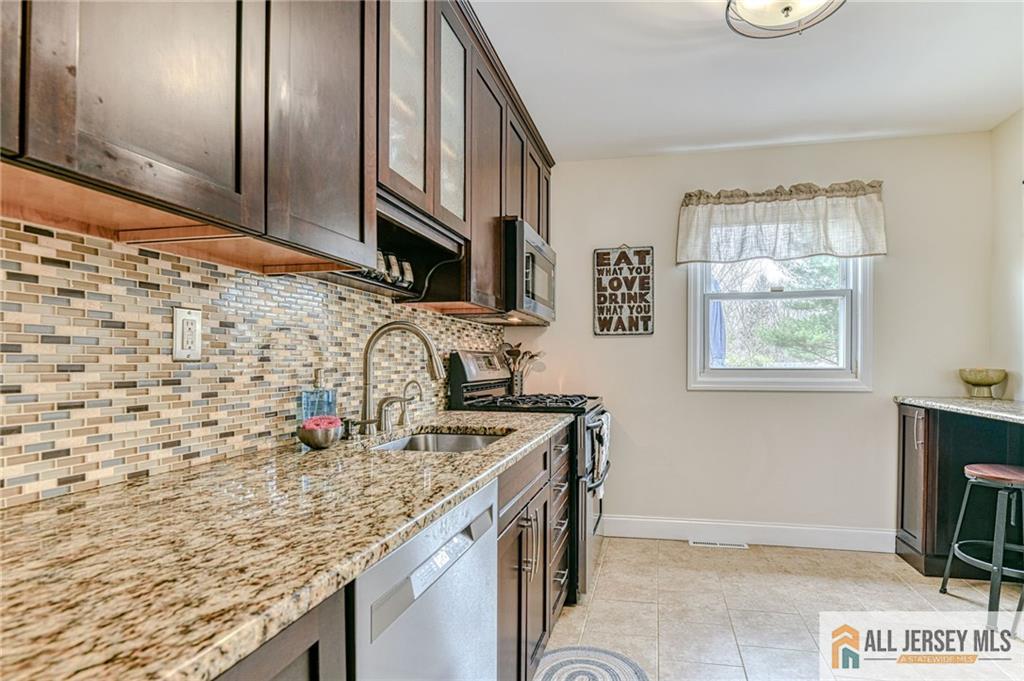38 Frost Avenue, East Brunswick, New Jersey image 10