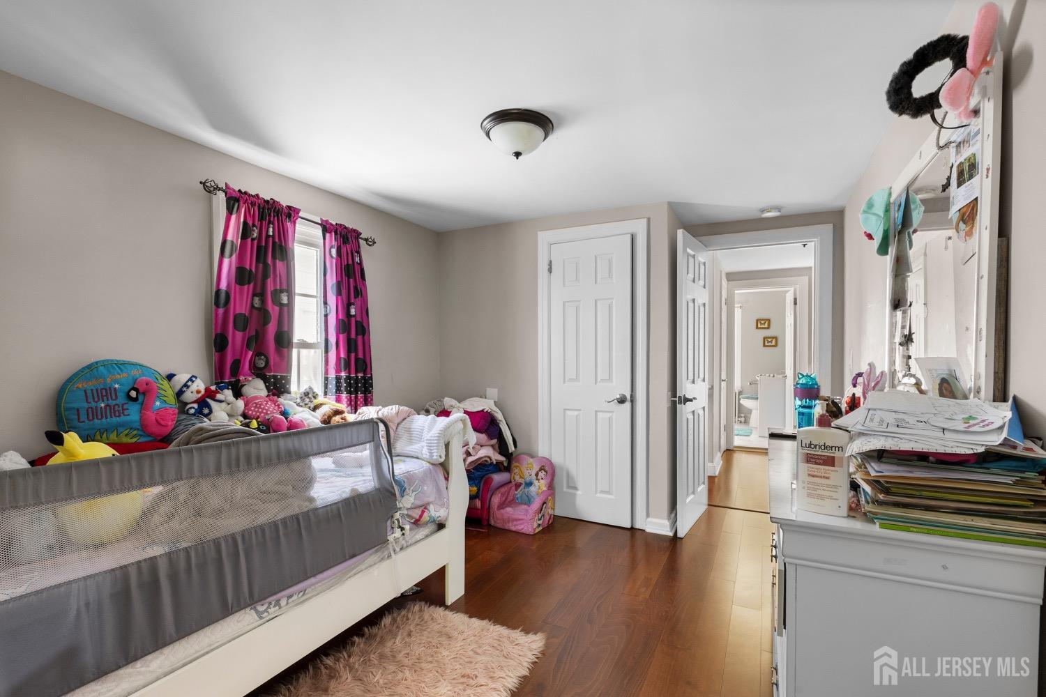 34 James Street, Middlesex, New Jersey image 24