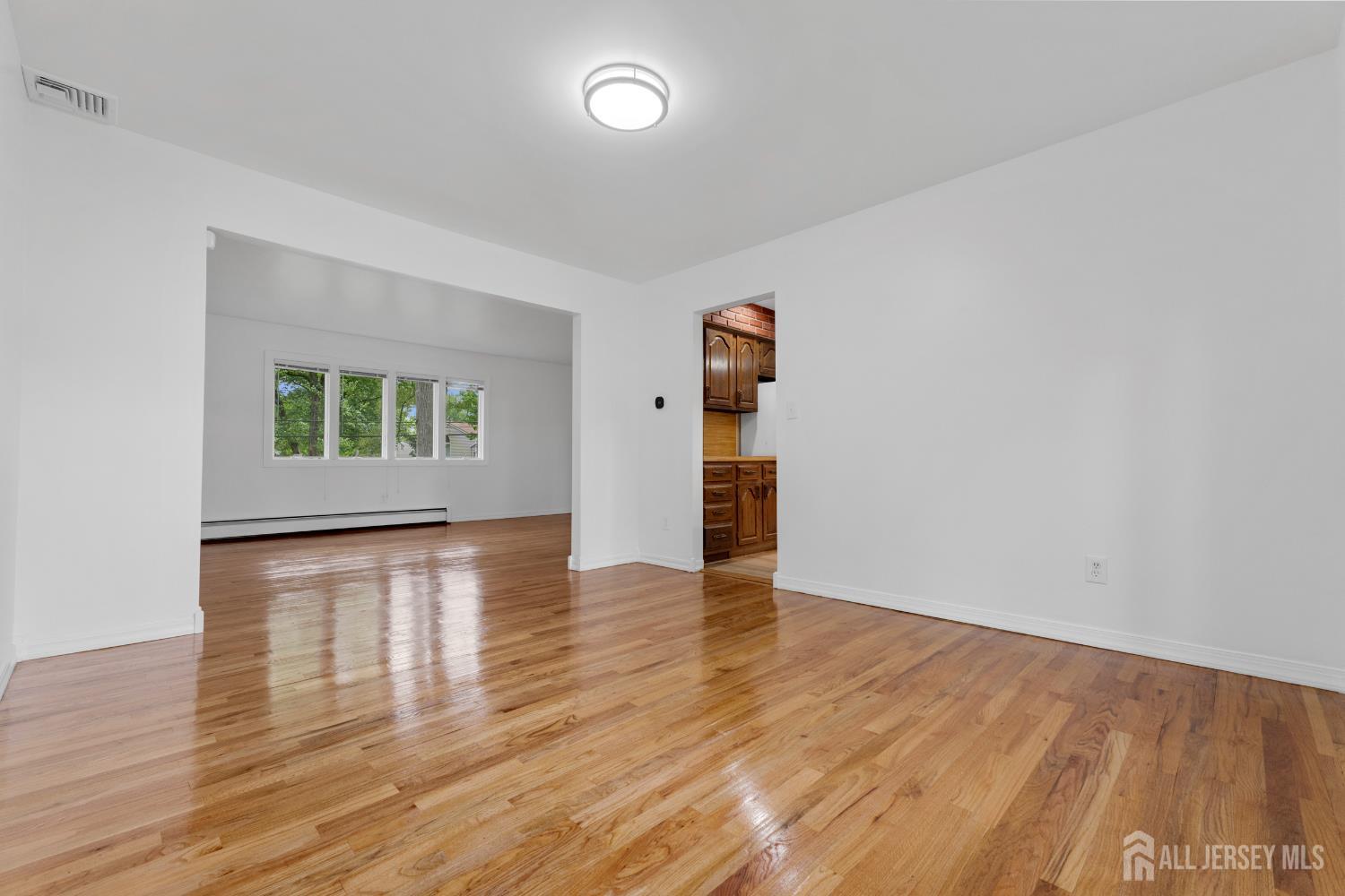 40 Montclair Avenue, Edison, New Jersey image 22