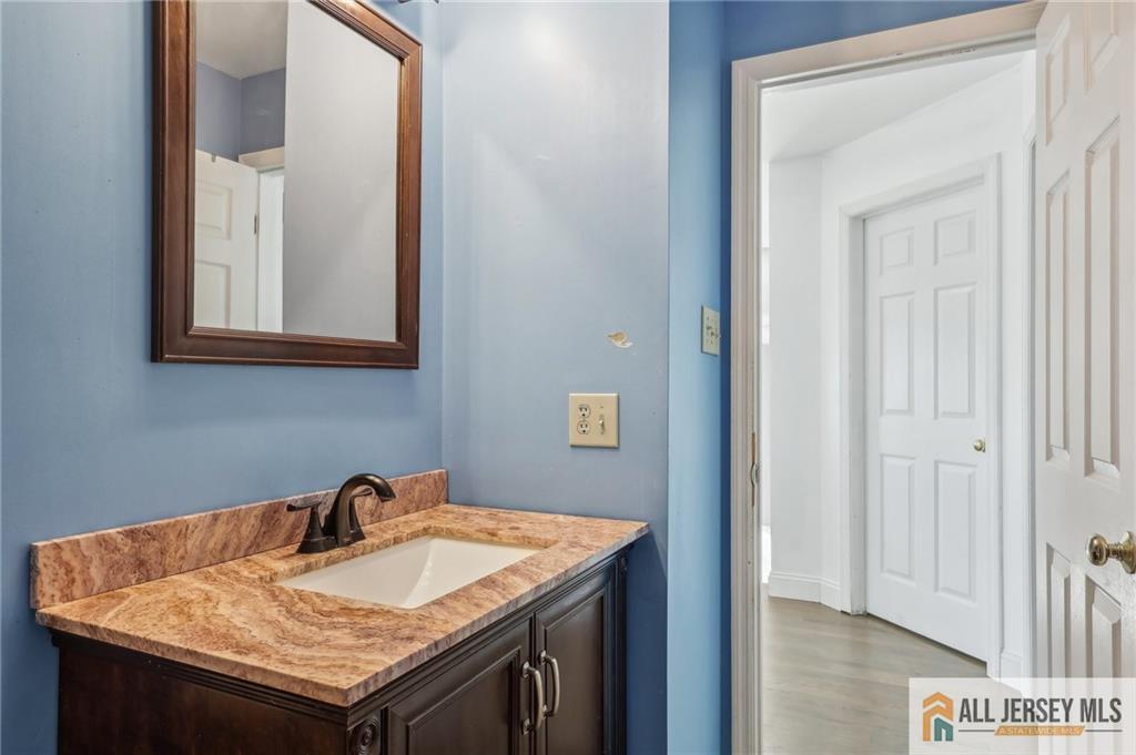 321 Snowgoose Lane, Harrison, New Jersey image 23