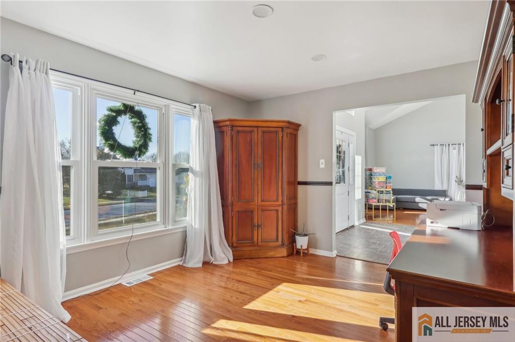 321 Snowgoose Lane, Harrison, New Jersey image 12