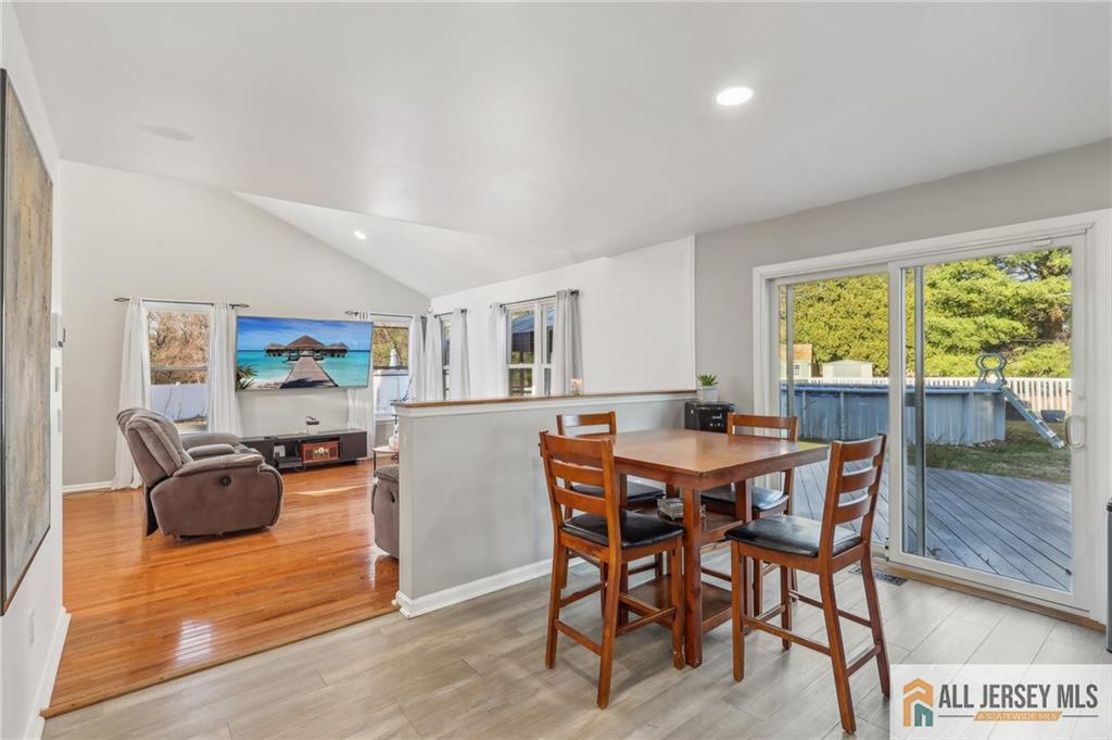 321 Snowgoose Lane, Harrison, New Jersey image 8