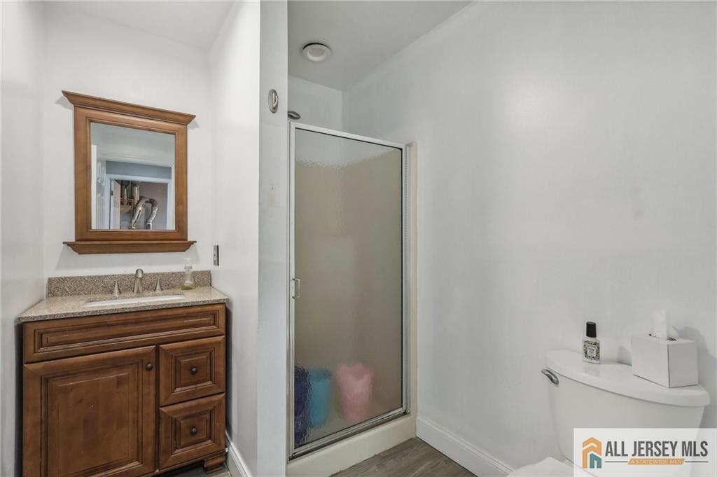 321 Snowgoose Lane, Harrison, New Jersey image 25