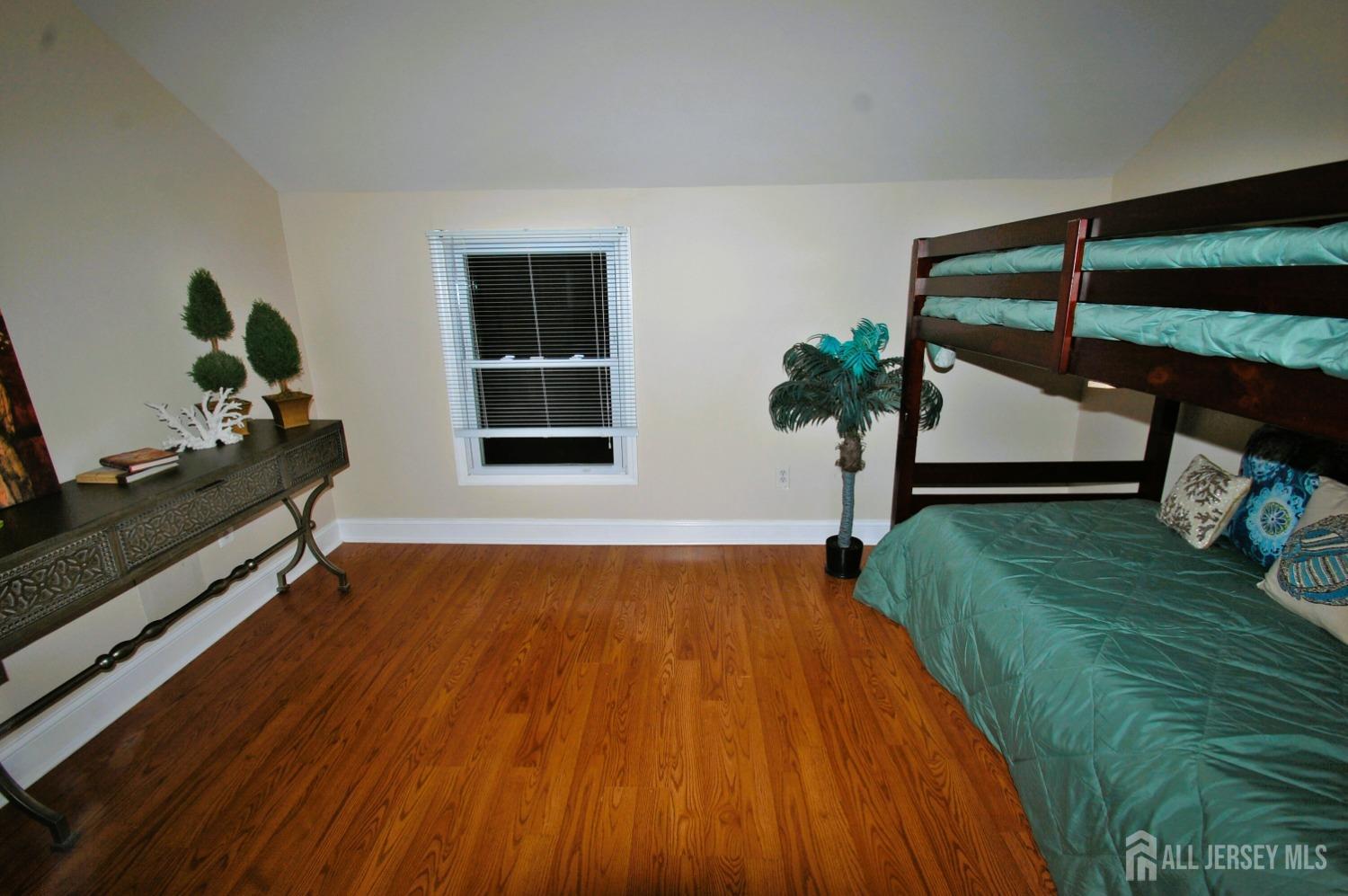 1756 Union Avenue, Hazlet, New Jersey image 33