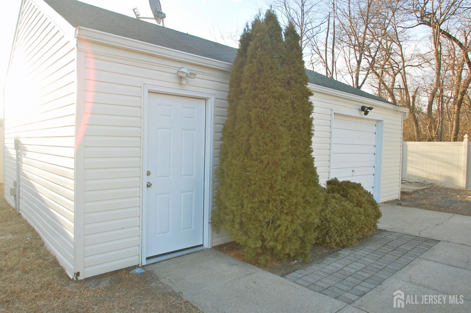 1756 Union Avenue, Hazlet, New Jersey image 43