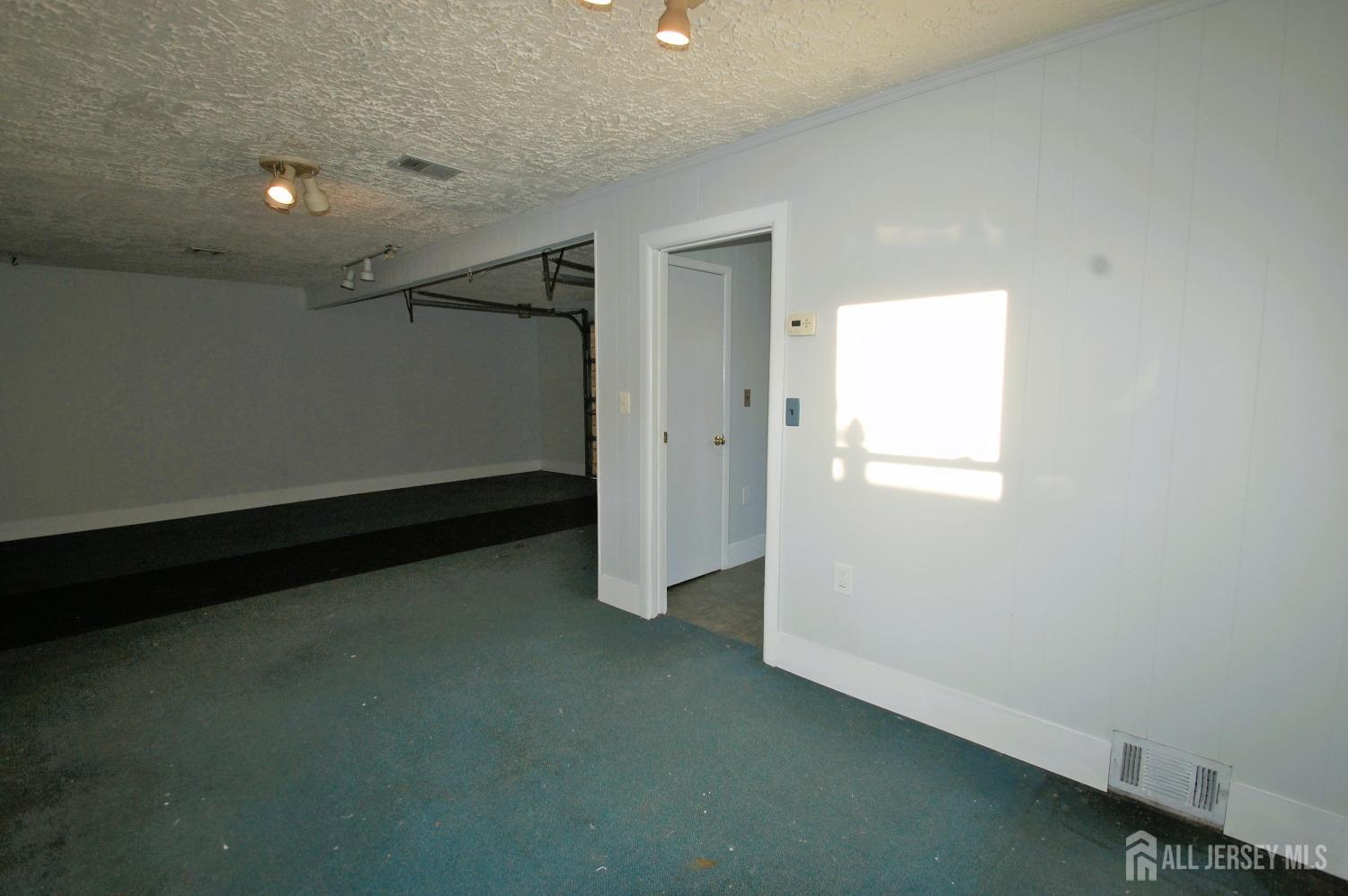 1756 Union Avenue, Hazlet, New Jersey image 45