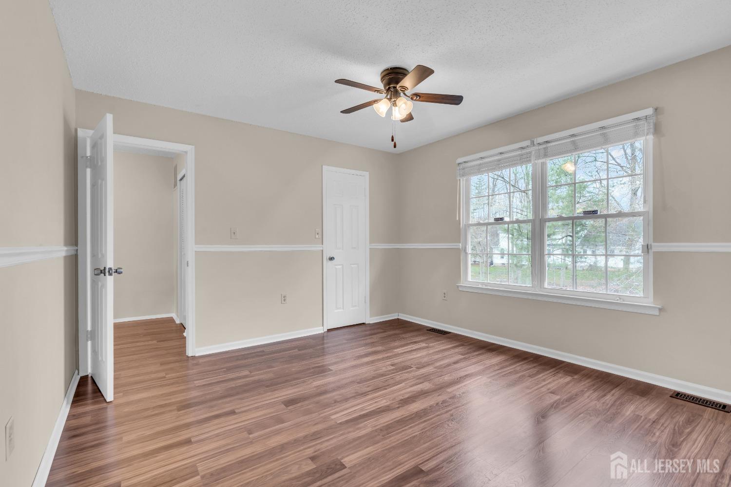 19 Albury Way, North Brunswick, New Jersey image 20