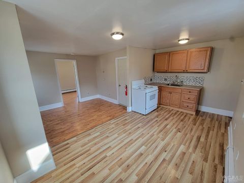 Featured picture for the property 2405401R