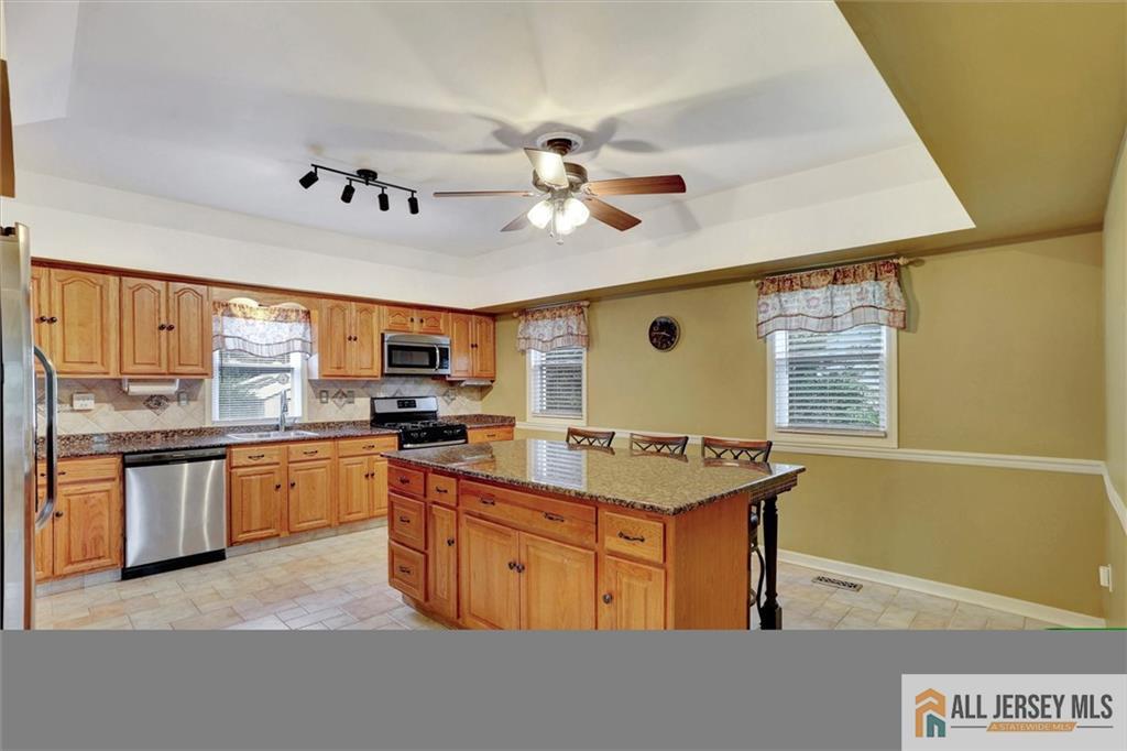 43 Railroad Avenue, Helmetta, New Jersey image 8