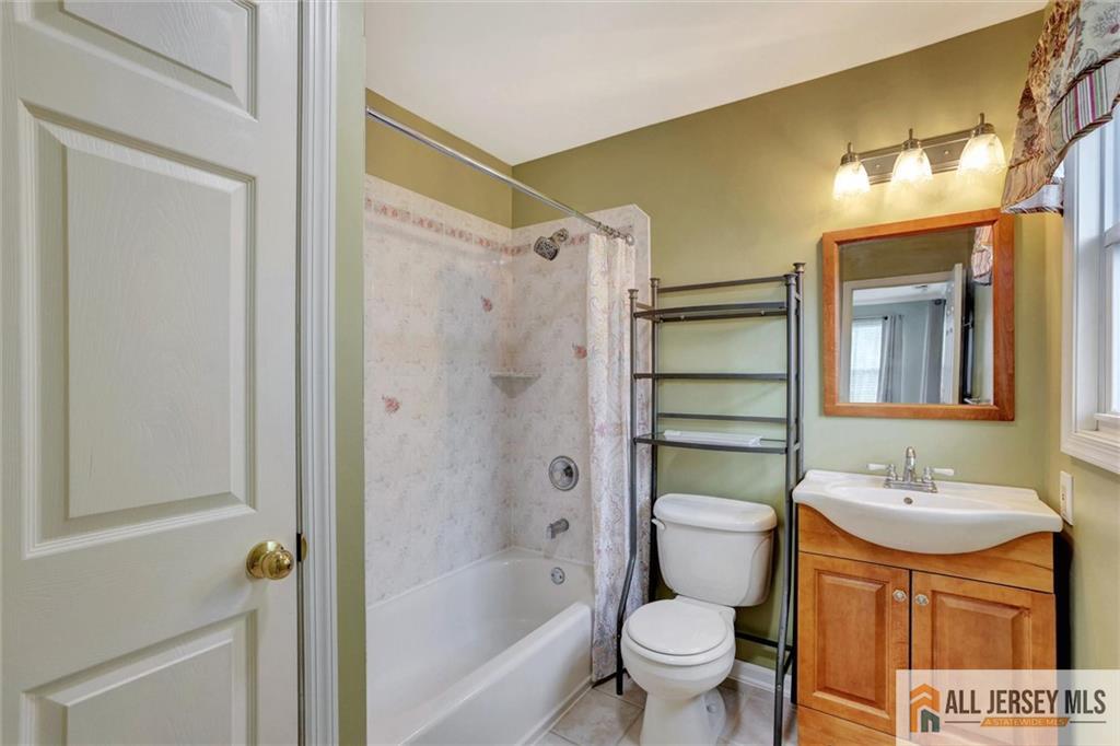 43 Railroad Avenue, Helmetta, New Jersey image 18