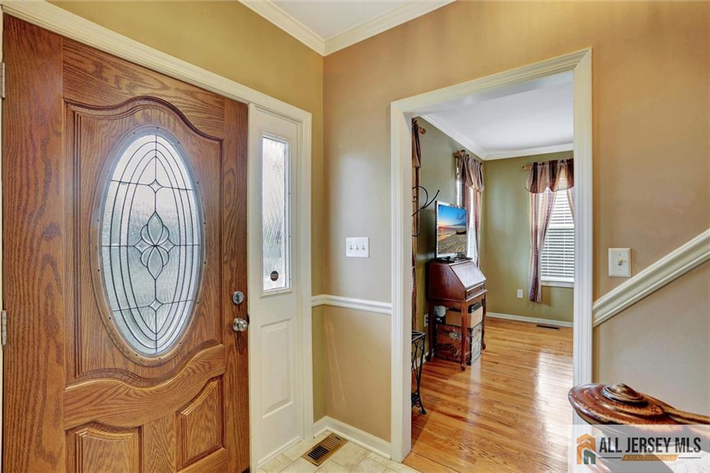 43 Railroad Avenue, Helmetta, New Jersey image 2