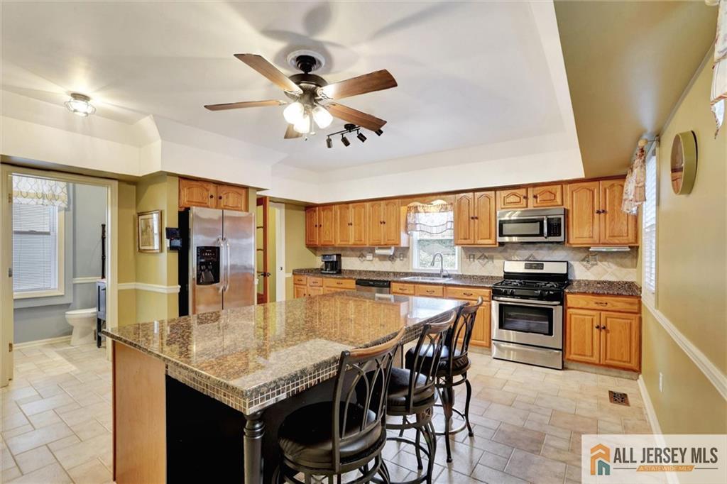 43 Railroad Avenue, Helmetta, New Jersey image 9