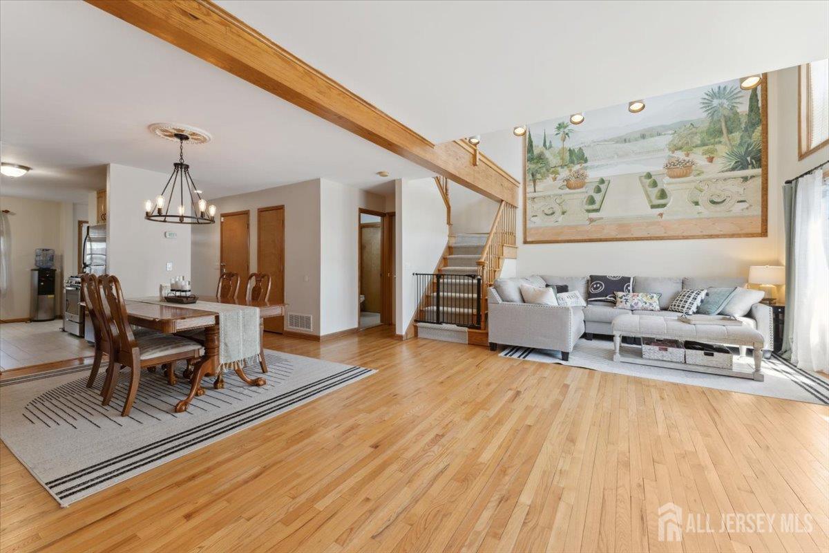 675 Raritan Road, Clark, New Jersey image 14