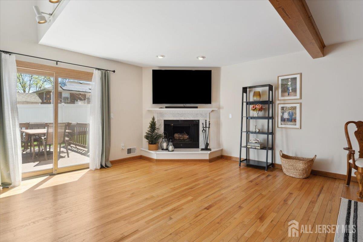 675 Raritan Road, Clark, New Jersey image 9