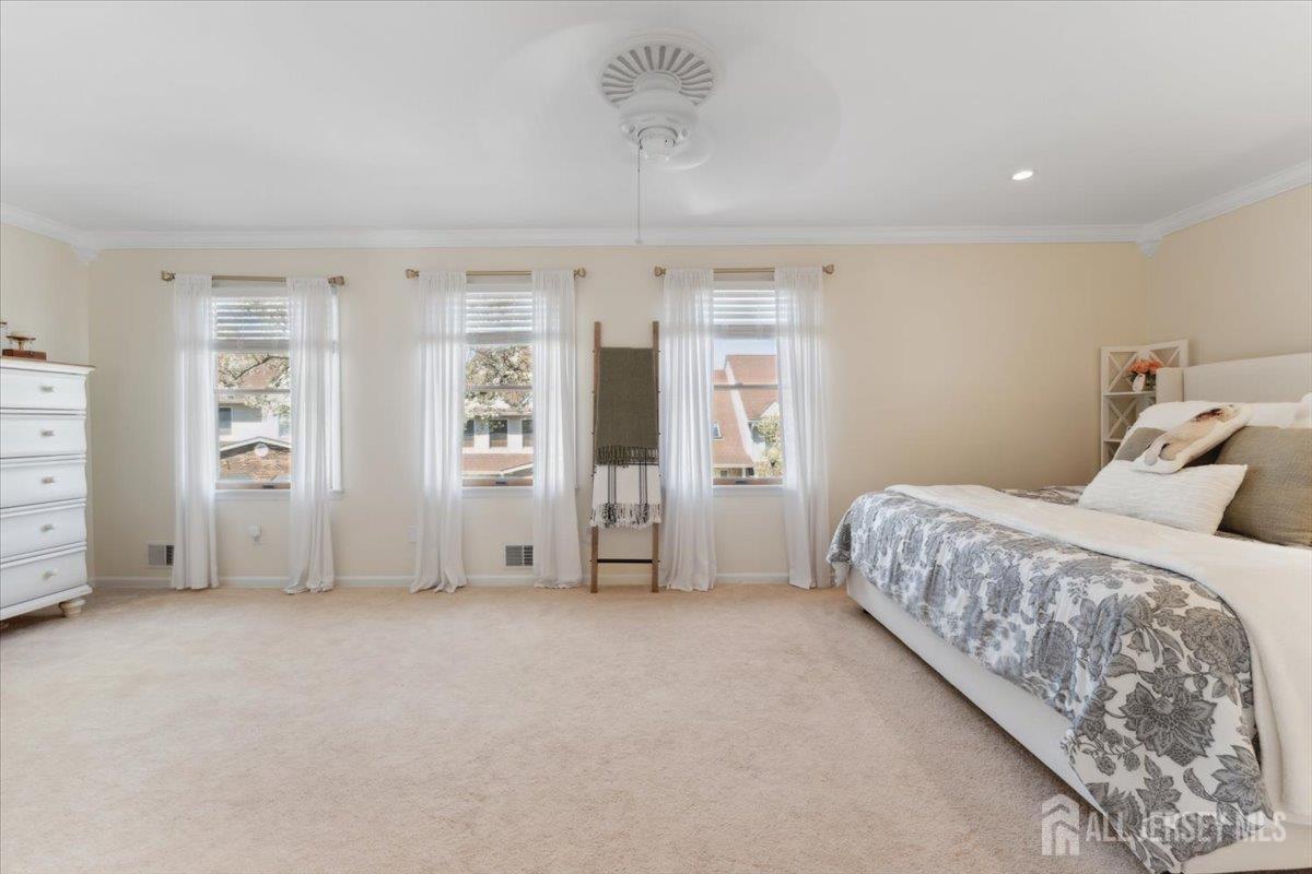 675 Raritan Road, Clark, New Jersey image 23