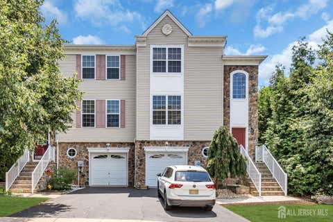 Condo For Sale - 20 Russell Court<br/> Middlesex County, Old Bridge, NJ 07747