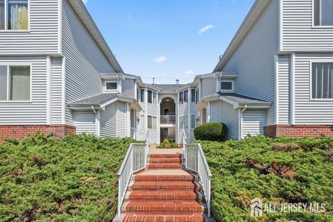 Condo For Sale - 806 Jesse Way<br/> Piscataway, NJ 08854