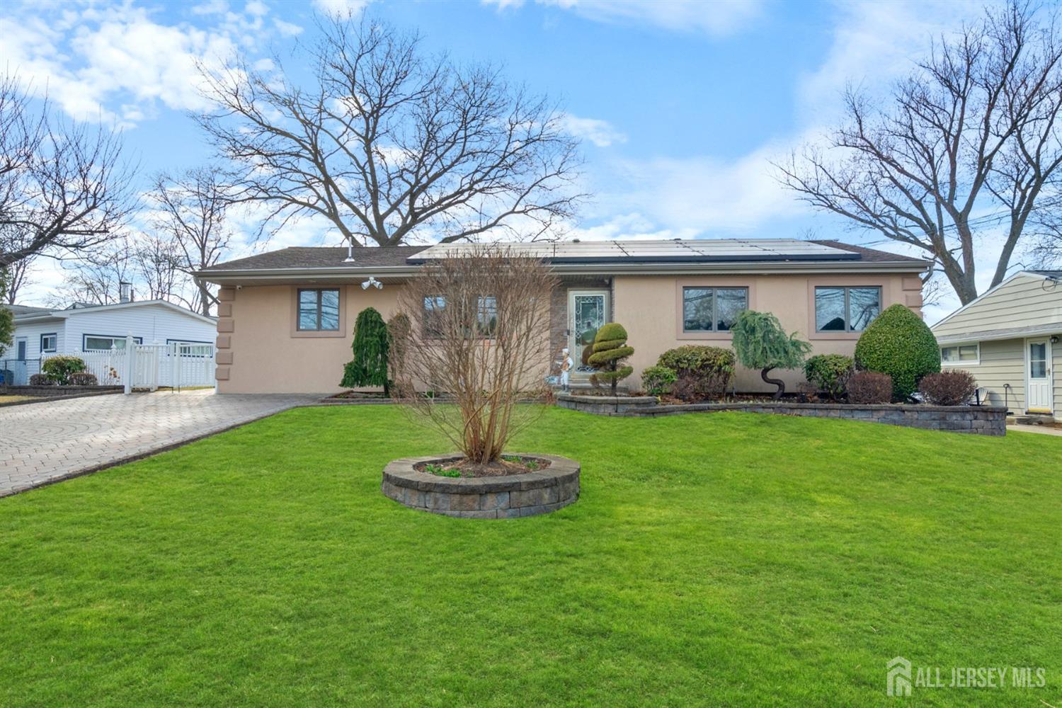 31 Villanova Road, Old Bridge, New Jersey image 1