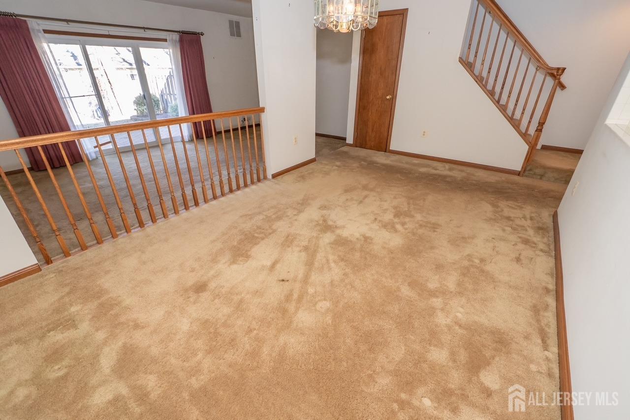 216 Yorkshire Court, Old Bridge, New Jersey image 9