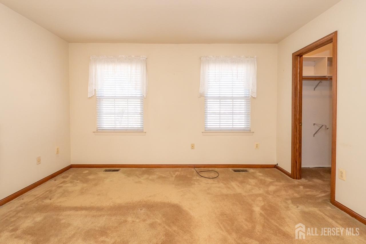 216 Yorkshire Court, Old Bridge, New Jersey image 25