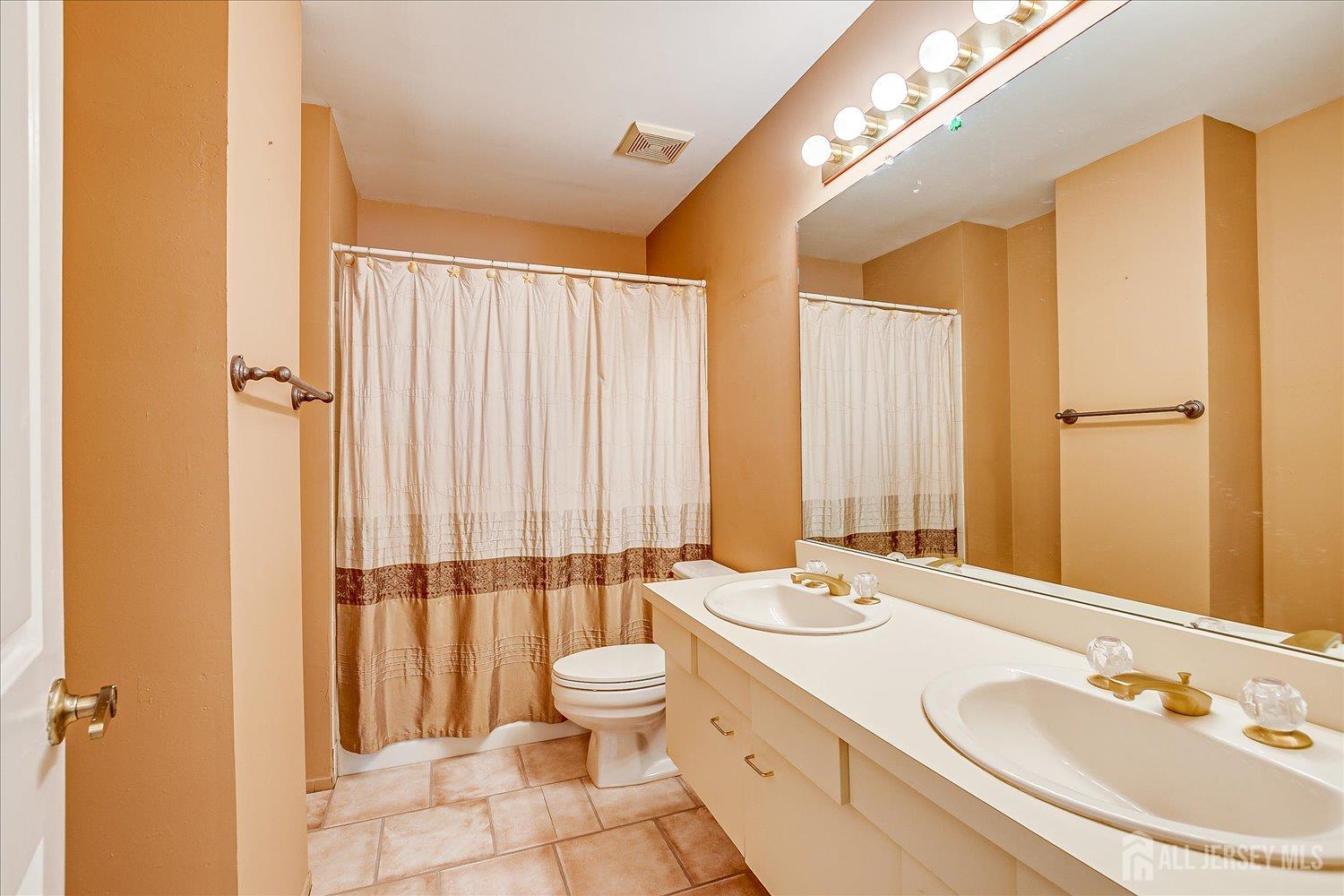 6 Firethorn Road, Old Bridge, New Jersey image 26