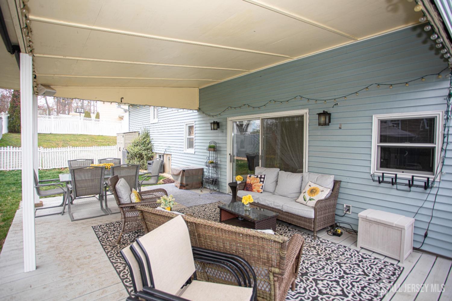 1 Wisz Place, Sayreville, New Jersey image 13