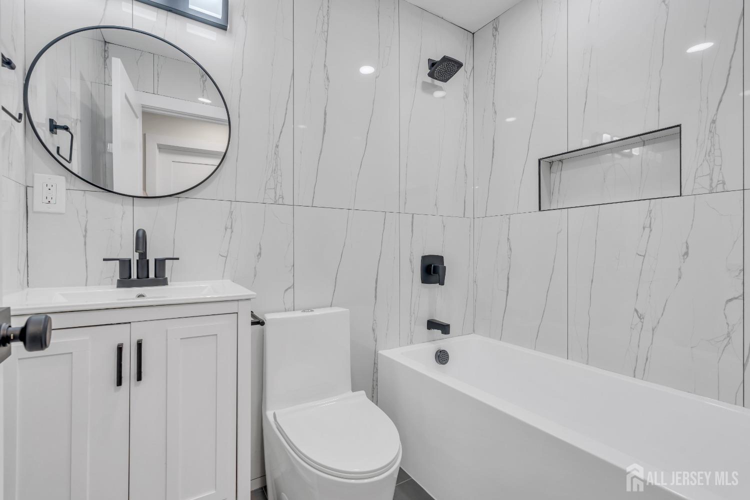 18 Velikan Place, Edison, New Jersey image 28