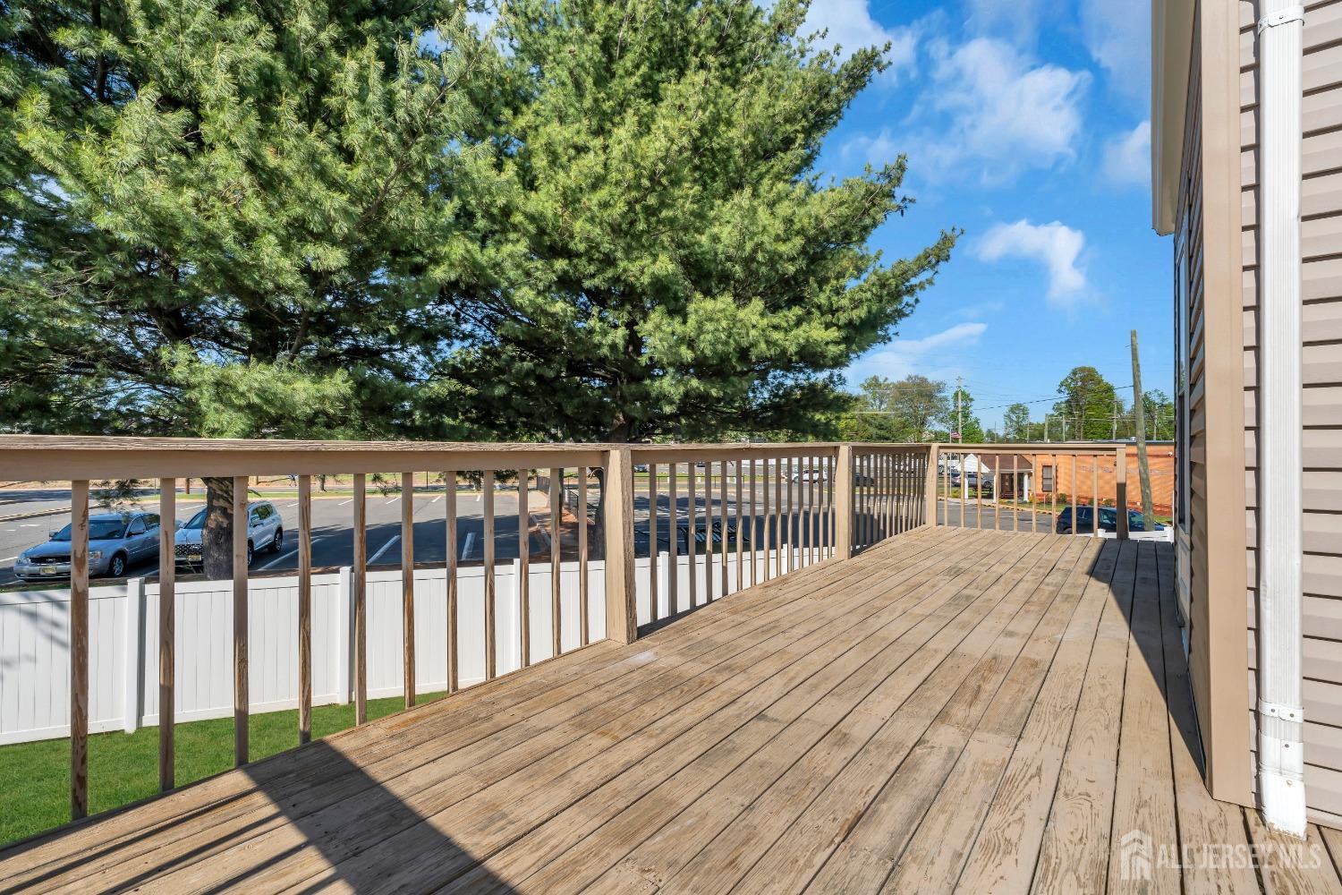 18 Velikan Place, Edison, New Jersey image 49