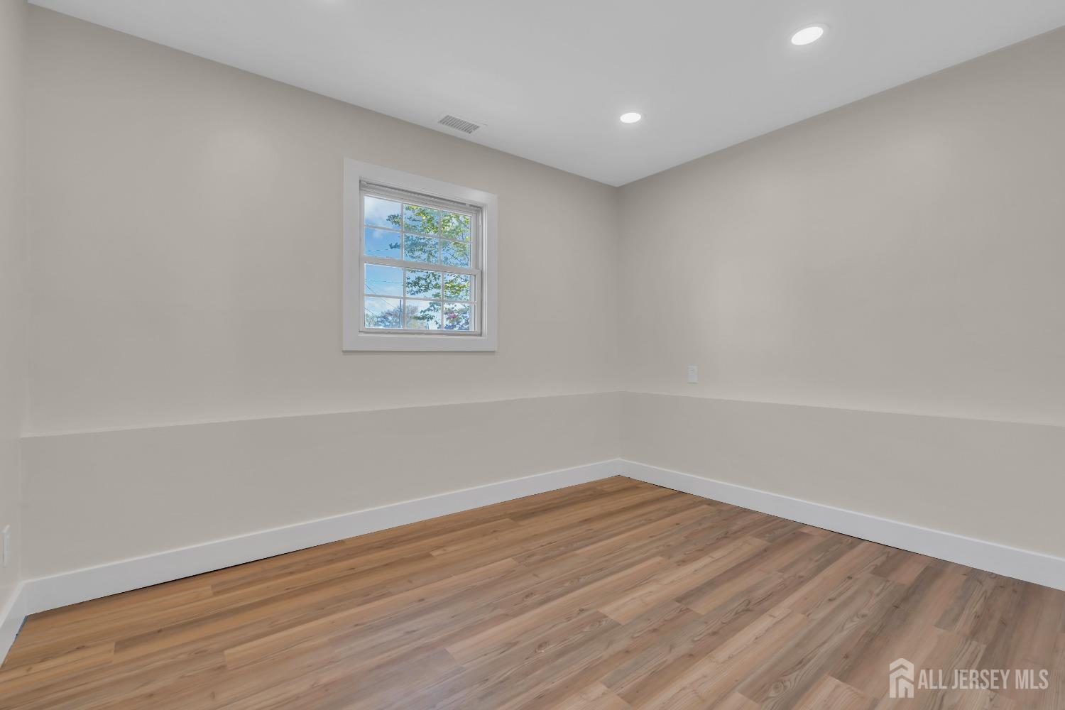 18 Velikan Place, Edison, New Jersey image 35