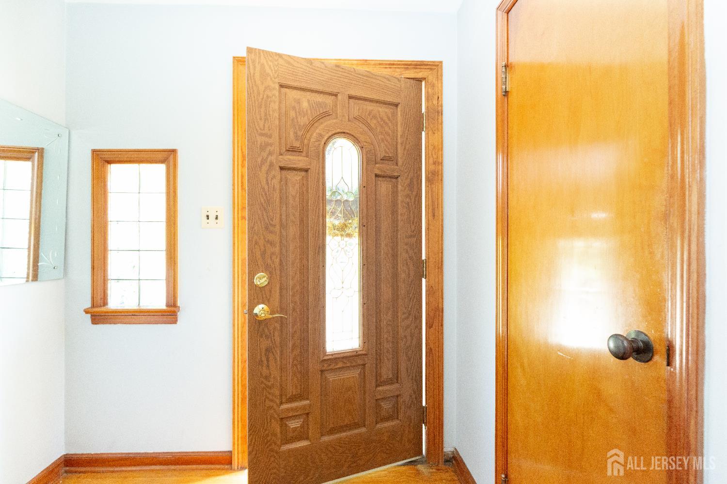 2624 Tremley Point Road, Linden, New Jersey image 4