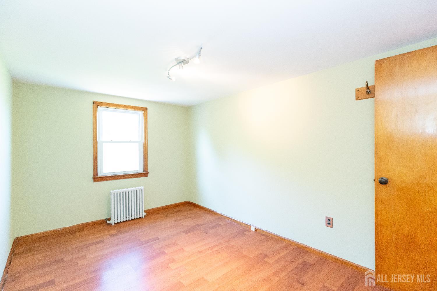 2624 Tremley Point Road, Linden, New Jersey image 33