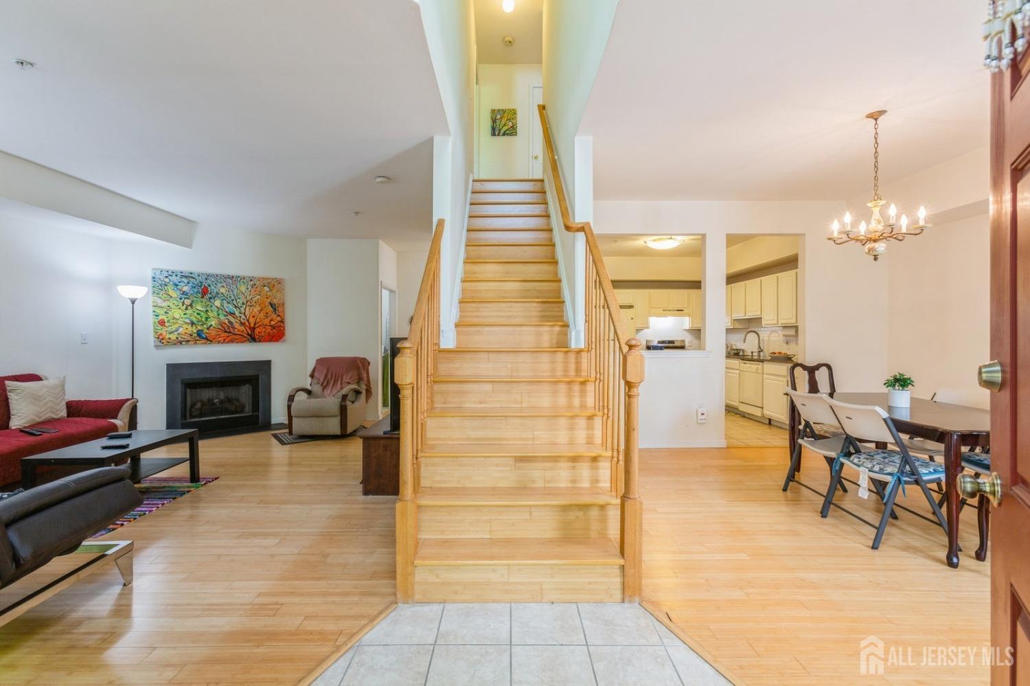 60 Forest Drive, Piscataway, New Jersey image 6
