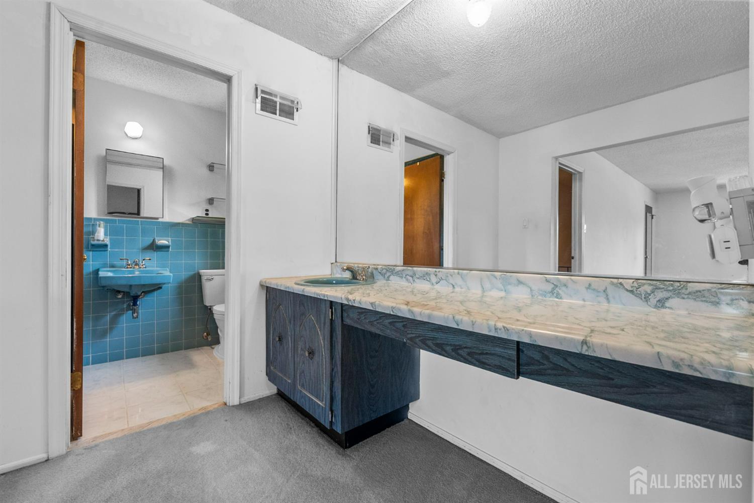85 Hidden Lake Drive, North Brunswick, New Jersey image 33