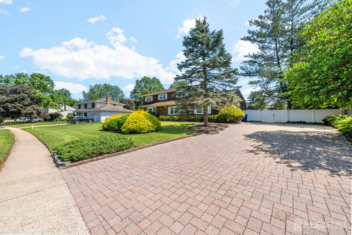 85 Hidden Lake Drive, North Brunswick, New Jersey image 50