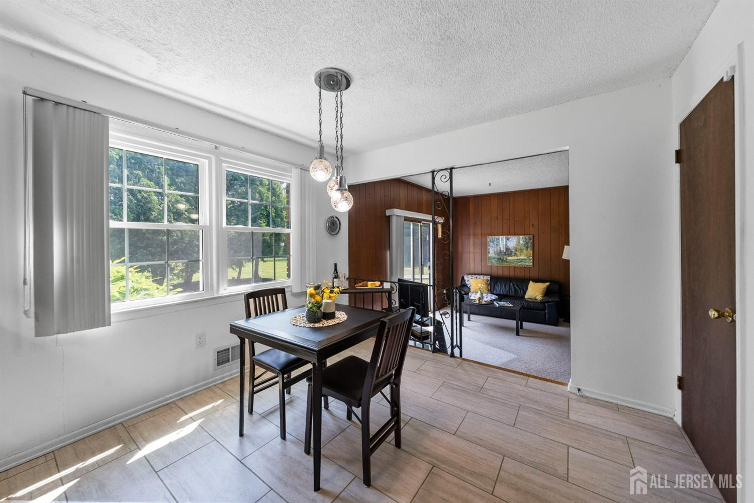 85 Hidden Lake Drive, North Brunswick, New Jersey image 18