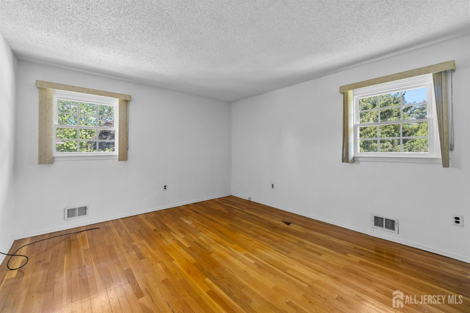 85 Hidden Lake Drive, North Brunswick, New Jersey image 36