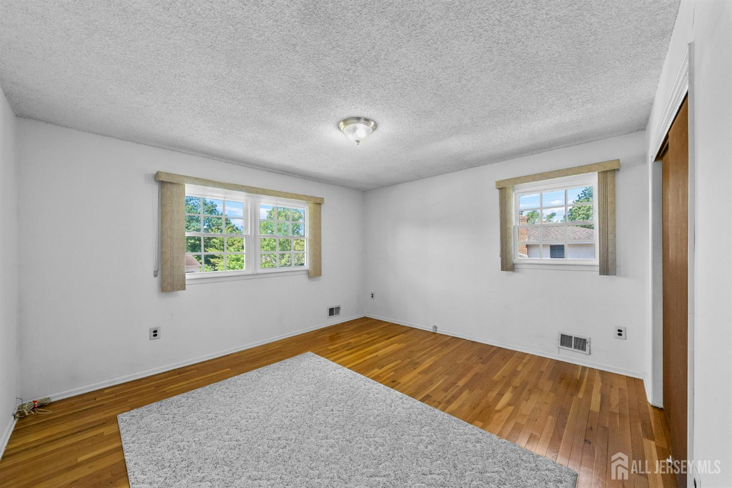 85 Hidden Lake Drive, North Brunswick, New Jersey image 38