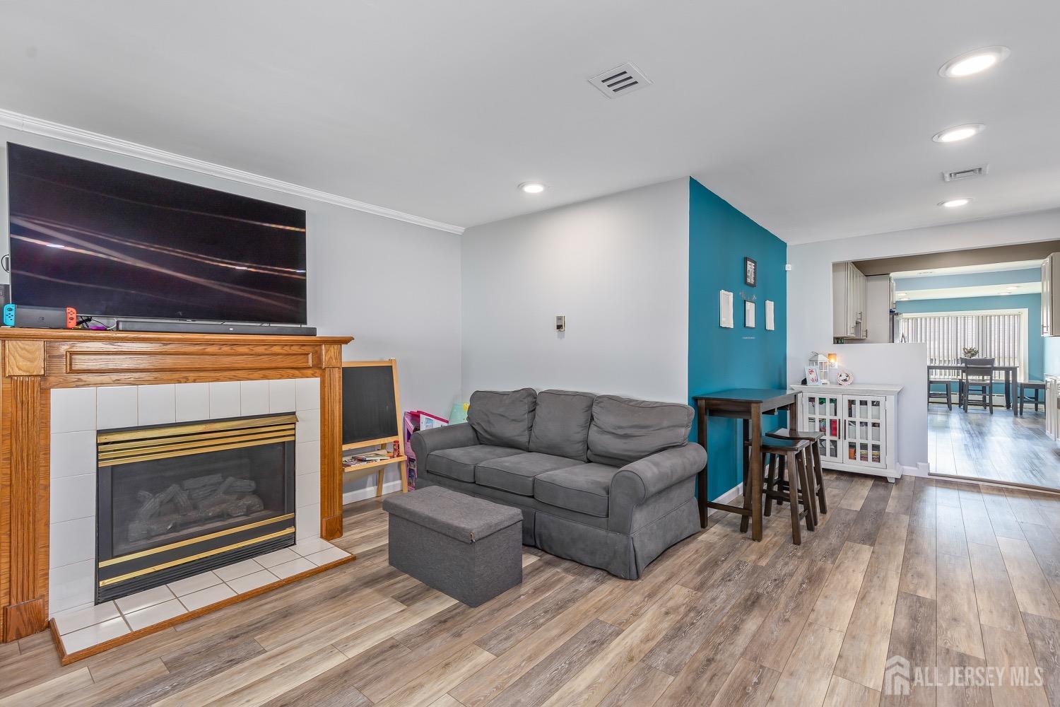 1712 Waterford Drive, Edison, New Jersey image 8