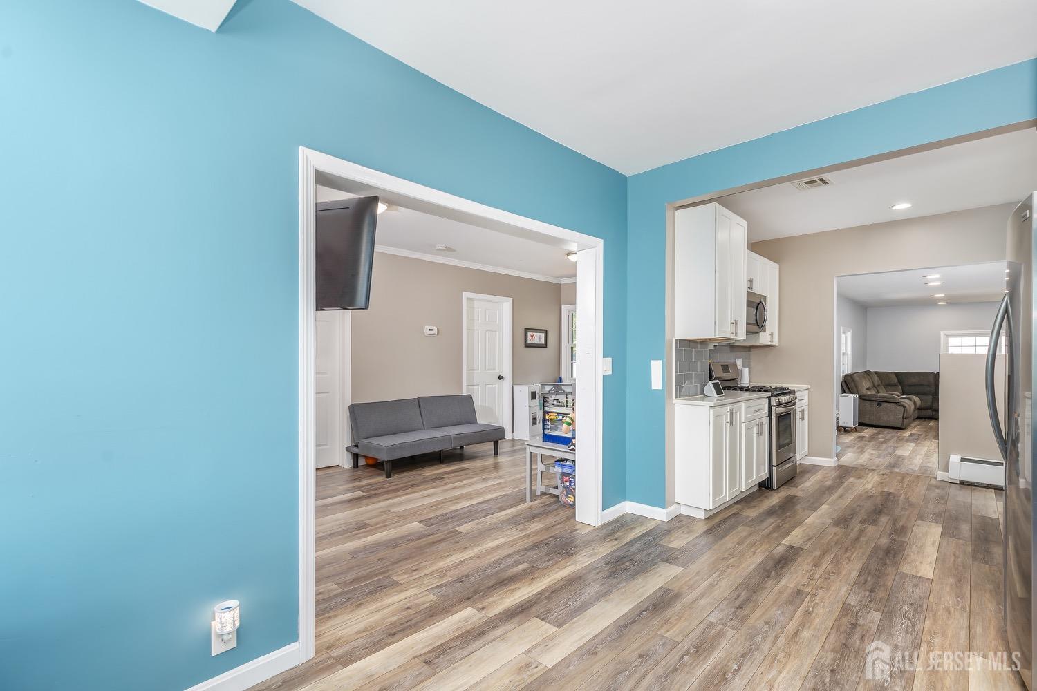 1712 Waterford Drive, Edison, New Jersey image 6