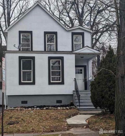 Homes For Rent - 21 Oak Street<br/> East Orange, NJ 07018