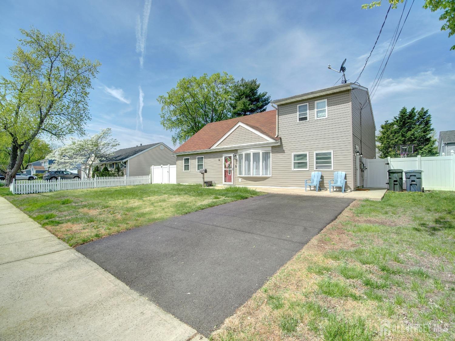 30 Mountain Avenue, Hazlet, New Jersey image 2