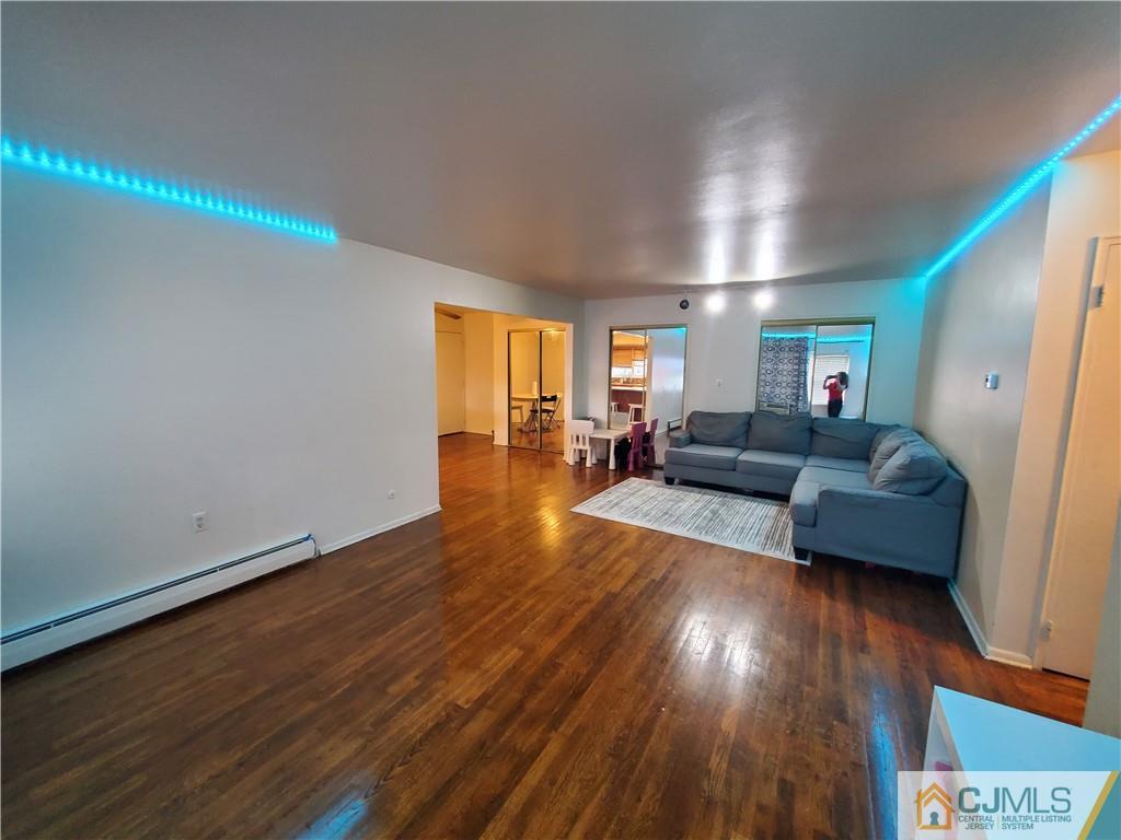 0-38A3 Woodedge Avenue #3813, Edison, New Jersey image 12